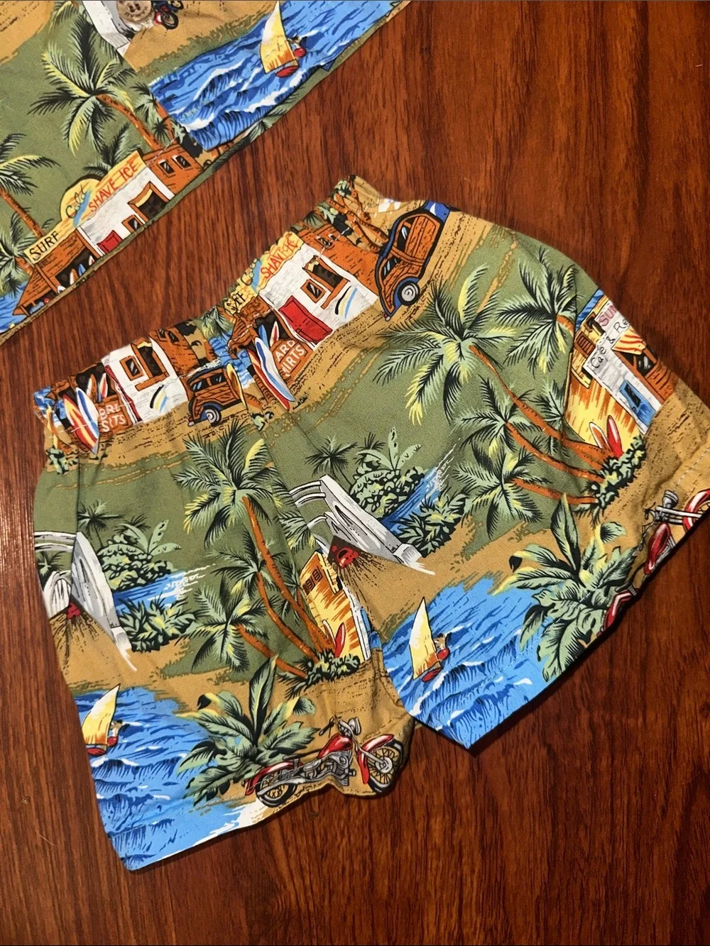 RJC Hawaiian Tropical Print Button-Up Shirt and shorts boys 6M set